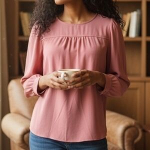 J. CREW SIZE XS BUTTON SLEEVE LOOSE FITTING CASUAL BLOUSE IN MAUVE\BLUSH PINK